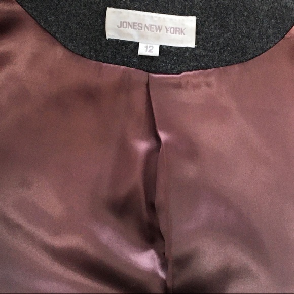 Vintage JONES NEW YORK Wool Over Coat - Picture 10 of 16